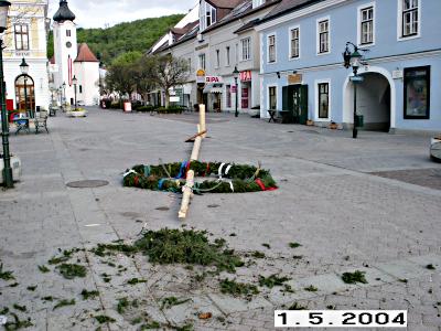 Reste des Maibaumes