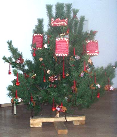 VILLA LUSTIG Weihnachtsbaum
